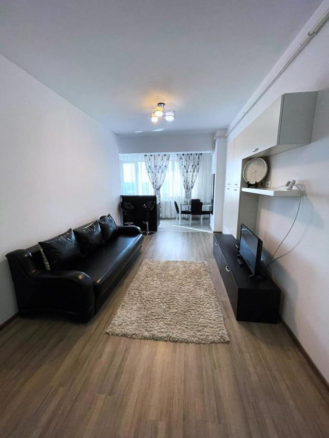 Taste Of Iasi - Two Room Apartment - Central - Sunset Touch Buitenkant foto