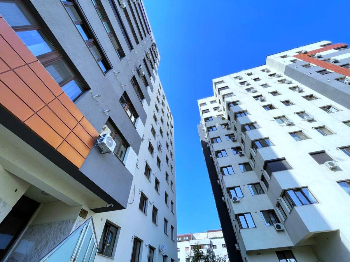 Taste Of Iasi - Two Room Apartment - Central - Sunset Touch Buitenkant foto